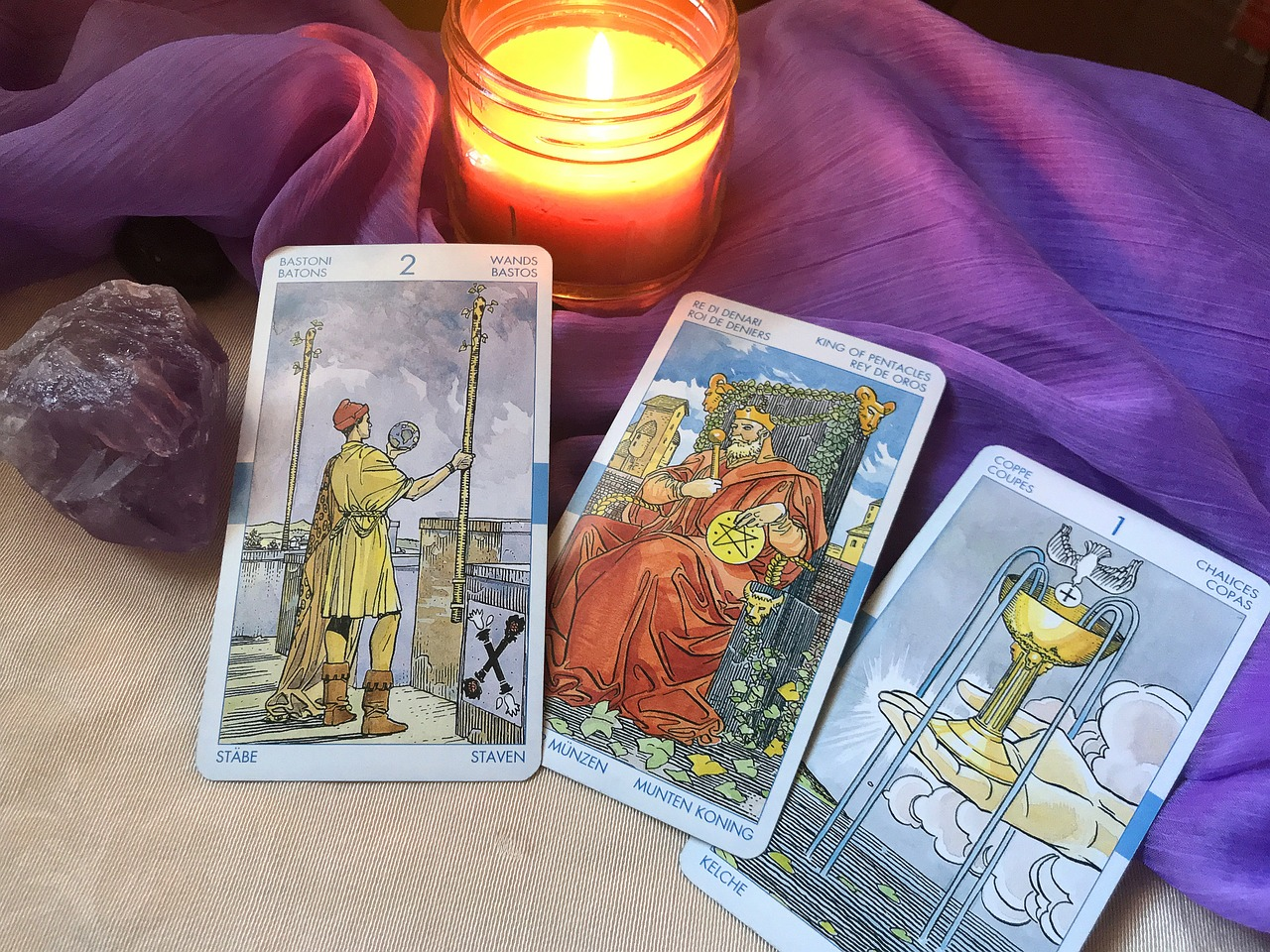 Choosing-Custom-Tarot-Cards-1